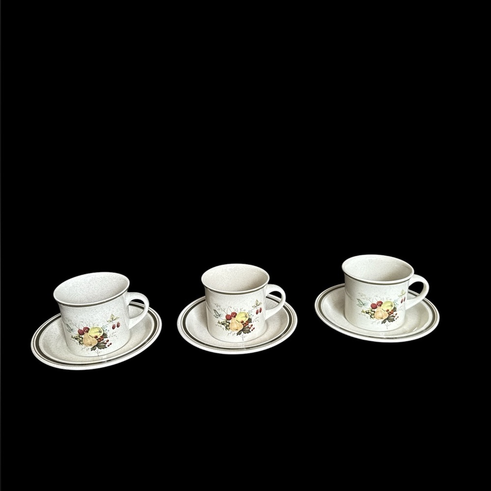 Vintage Royal Doulton Cornwall Lambethware Set of 3 Cups with Saucers England